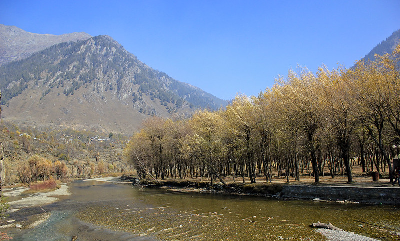 betaab valley kashmir