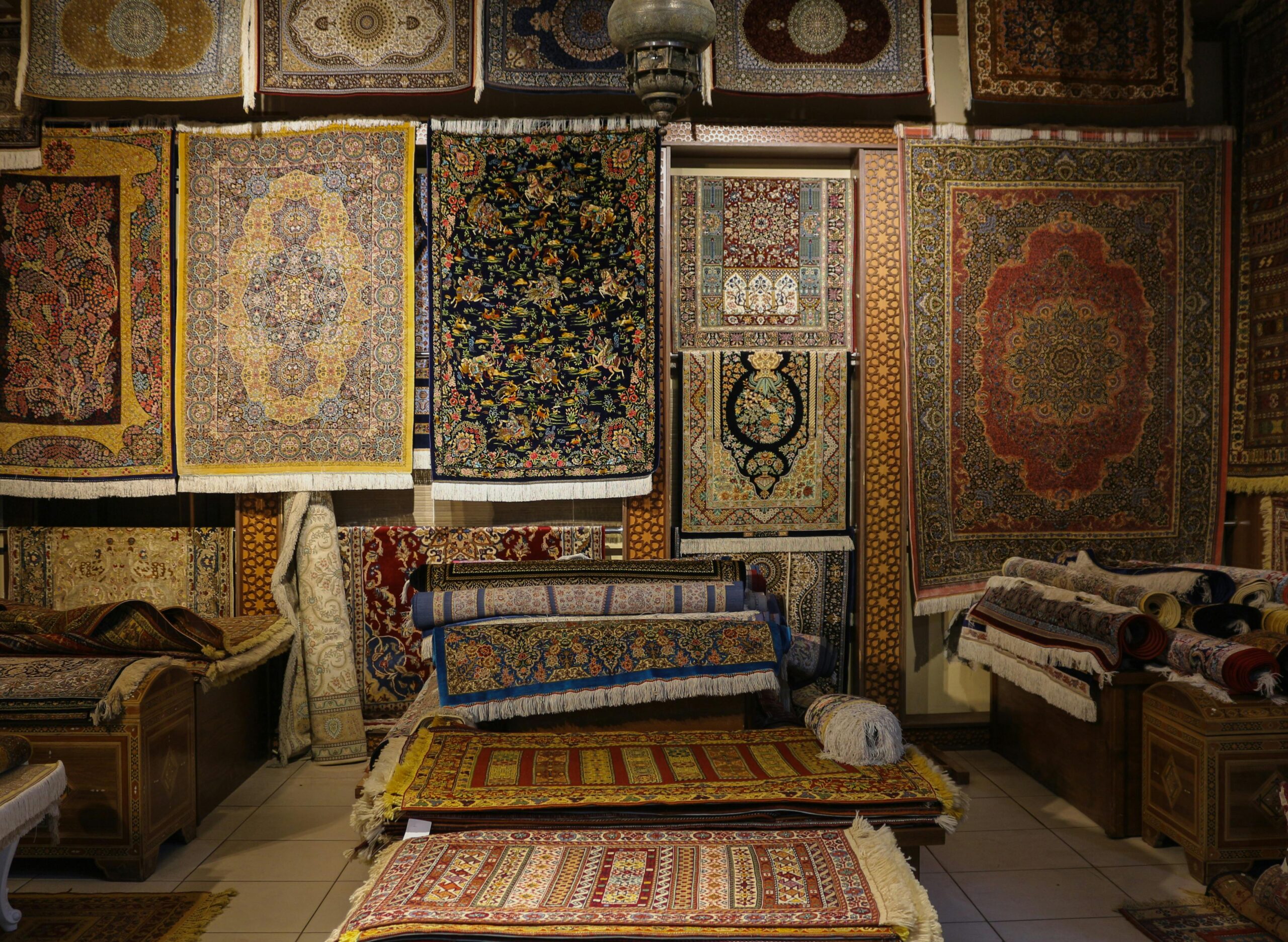 kashmiri carpets