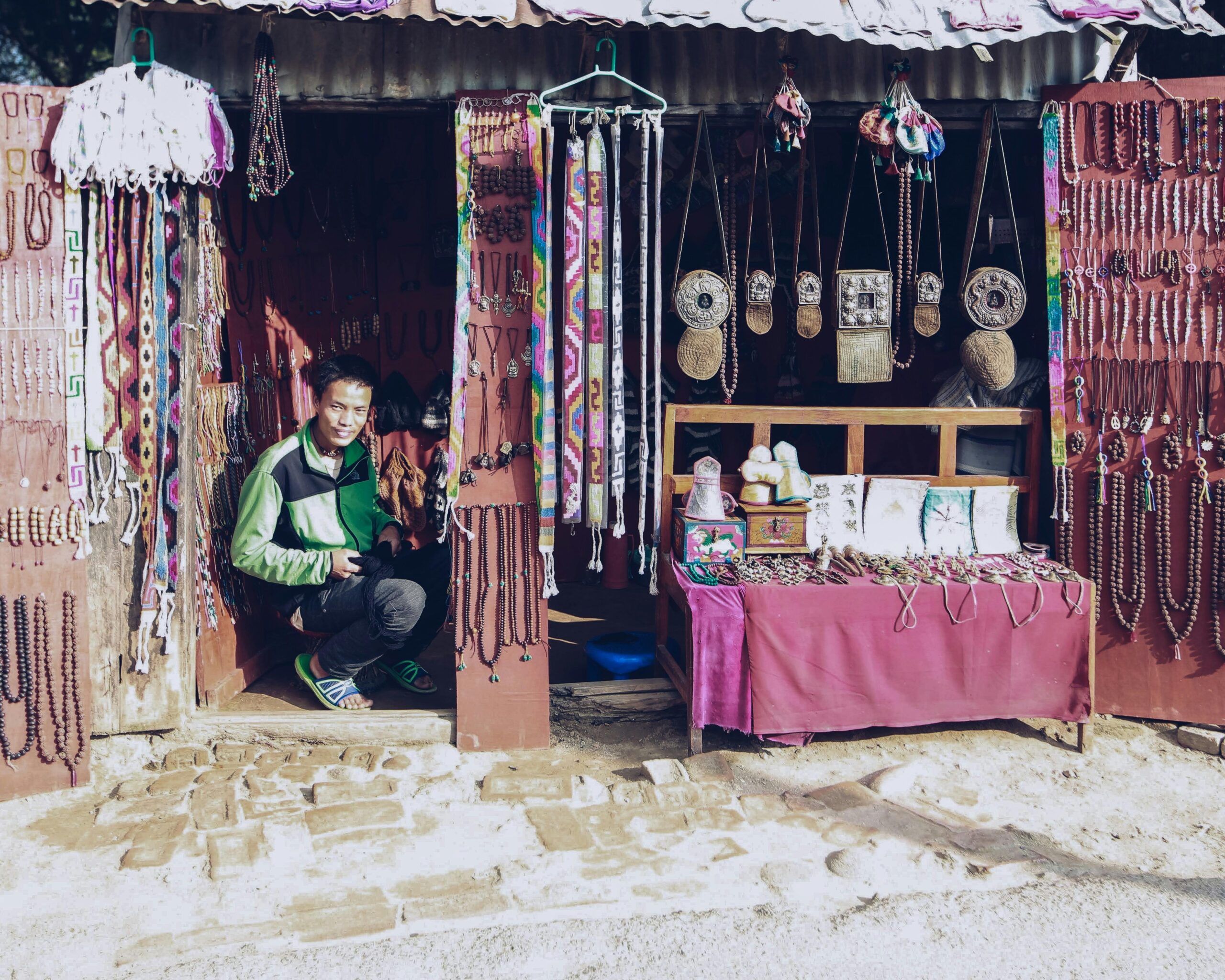 tawang market