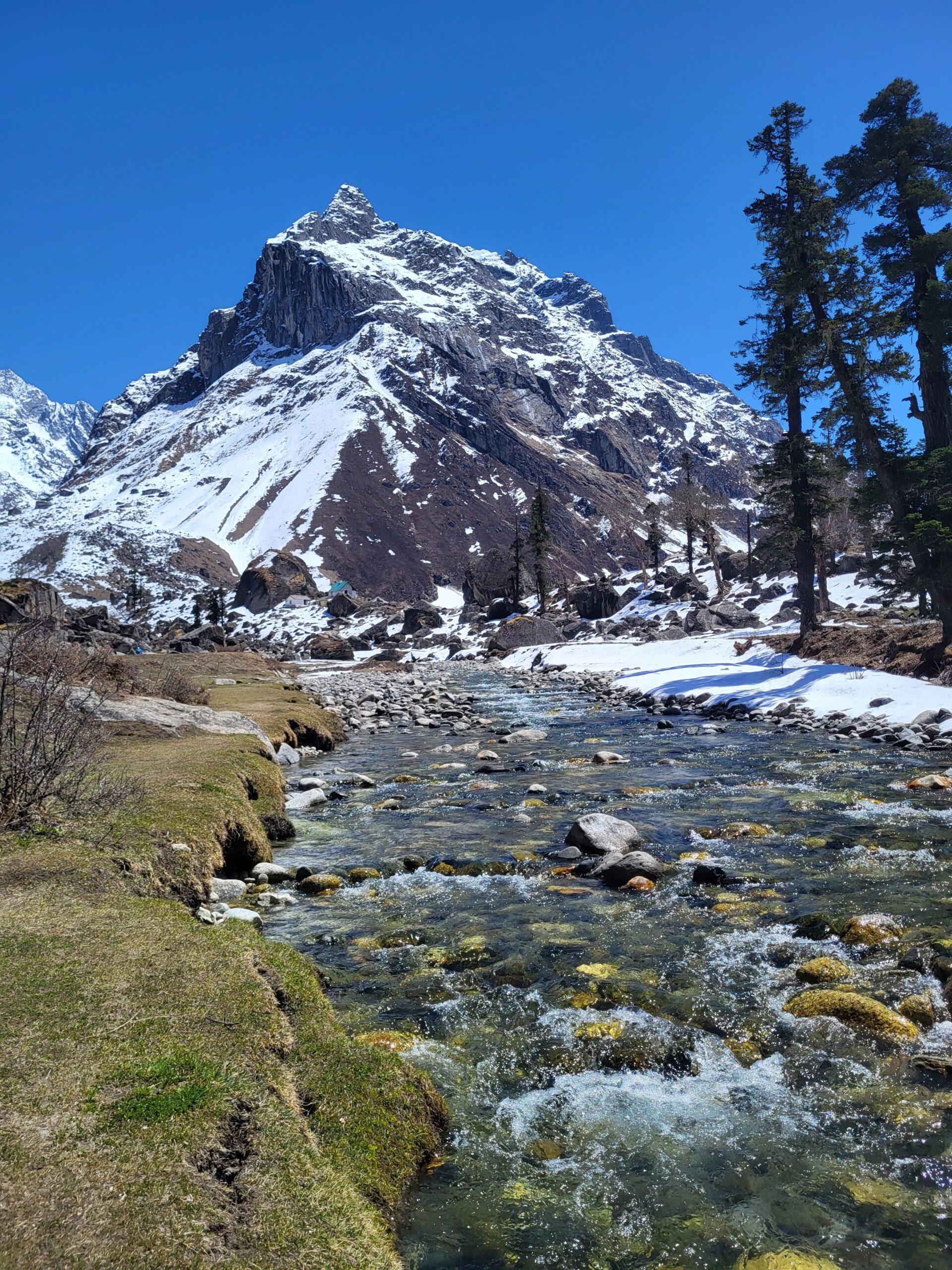 har ki dun trek best time