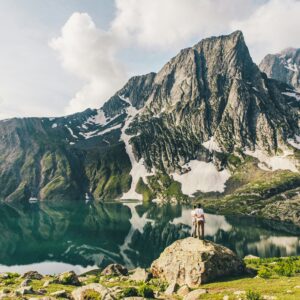 Gurez & Kashmir | A Blend Of Offbeat & Touristy